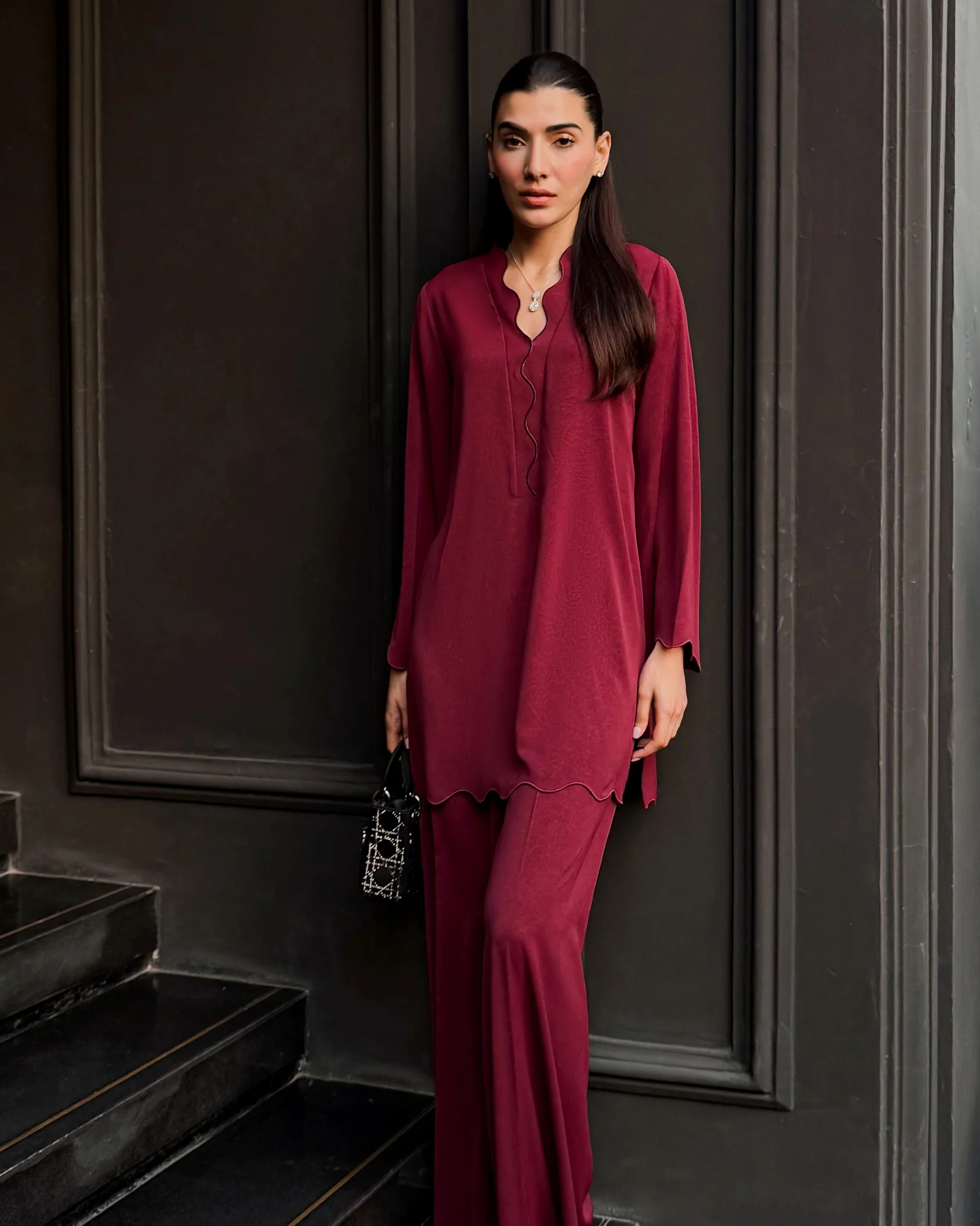 Burgundy Scallop Set - Image 4