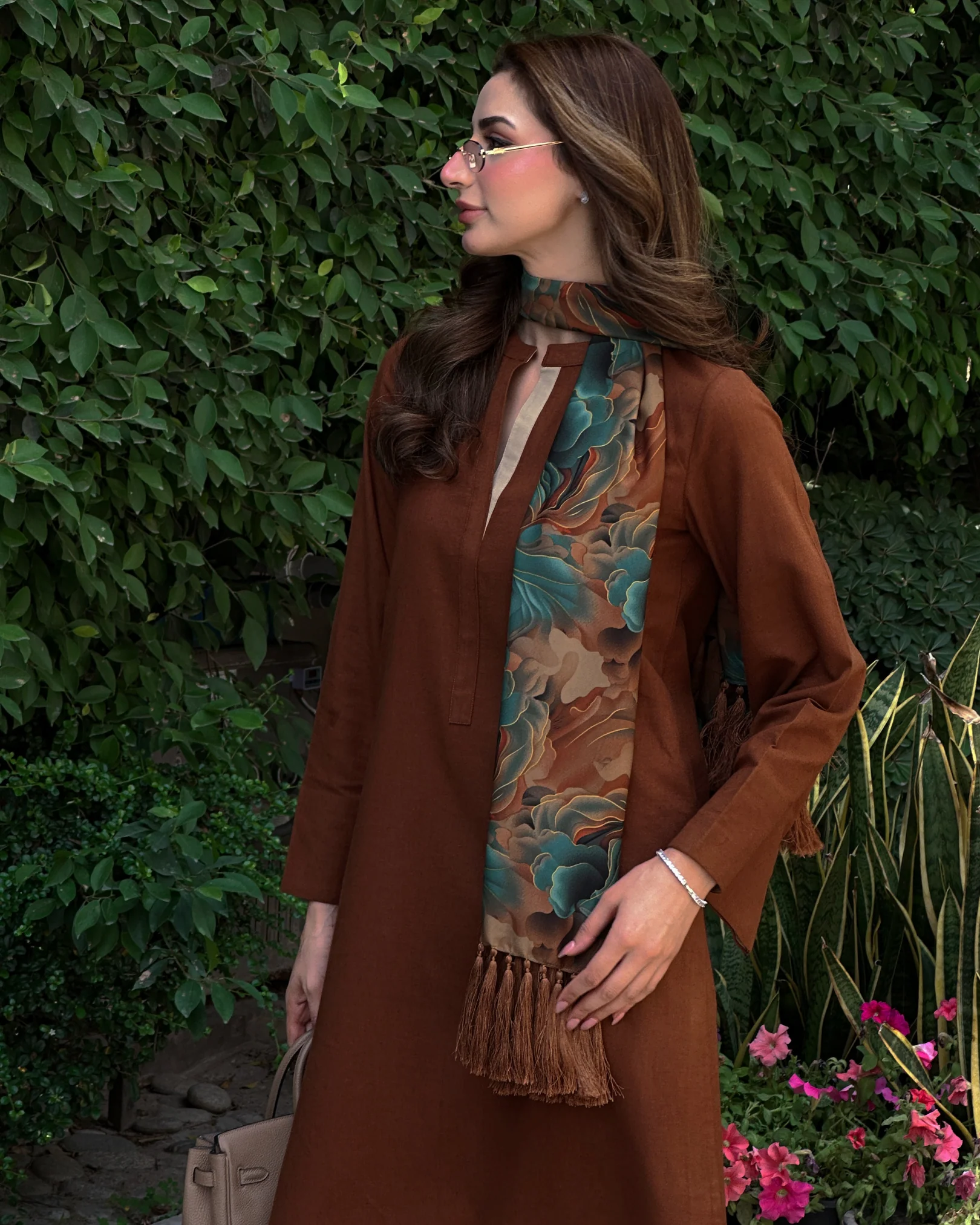 Cinnamon Two-Tone Set - Image 7