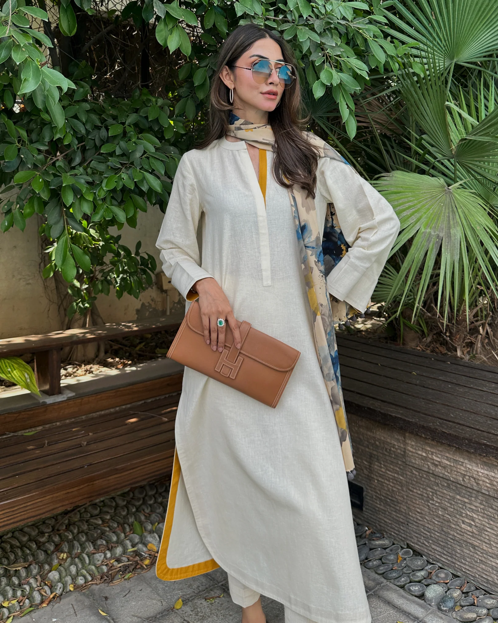 Ivory Two-Tone Set - Image 10