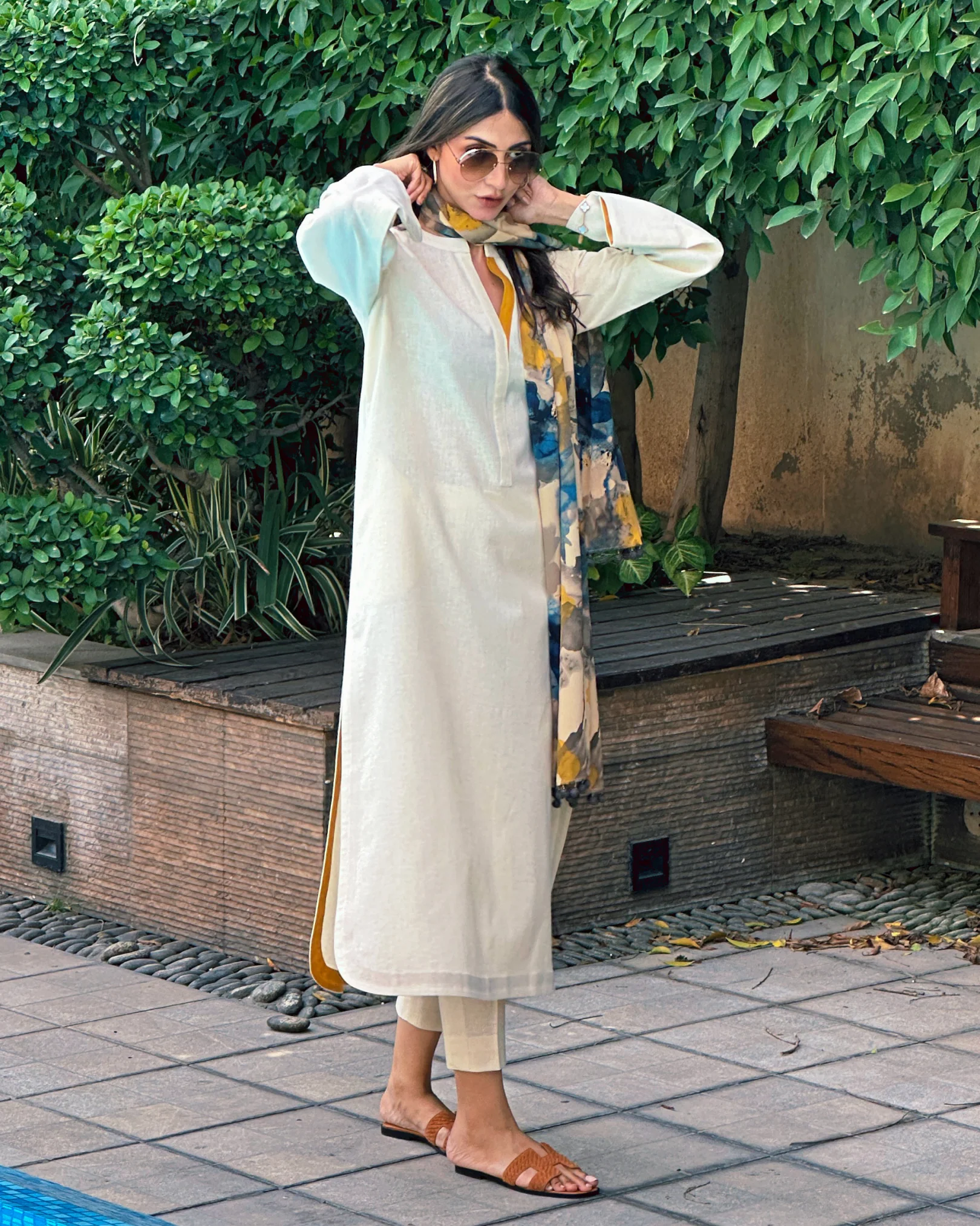 Ivory Two-Tone Set - Image 15