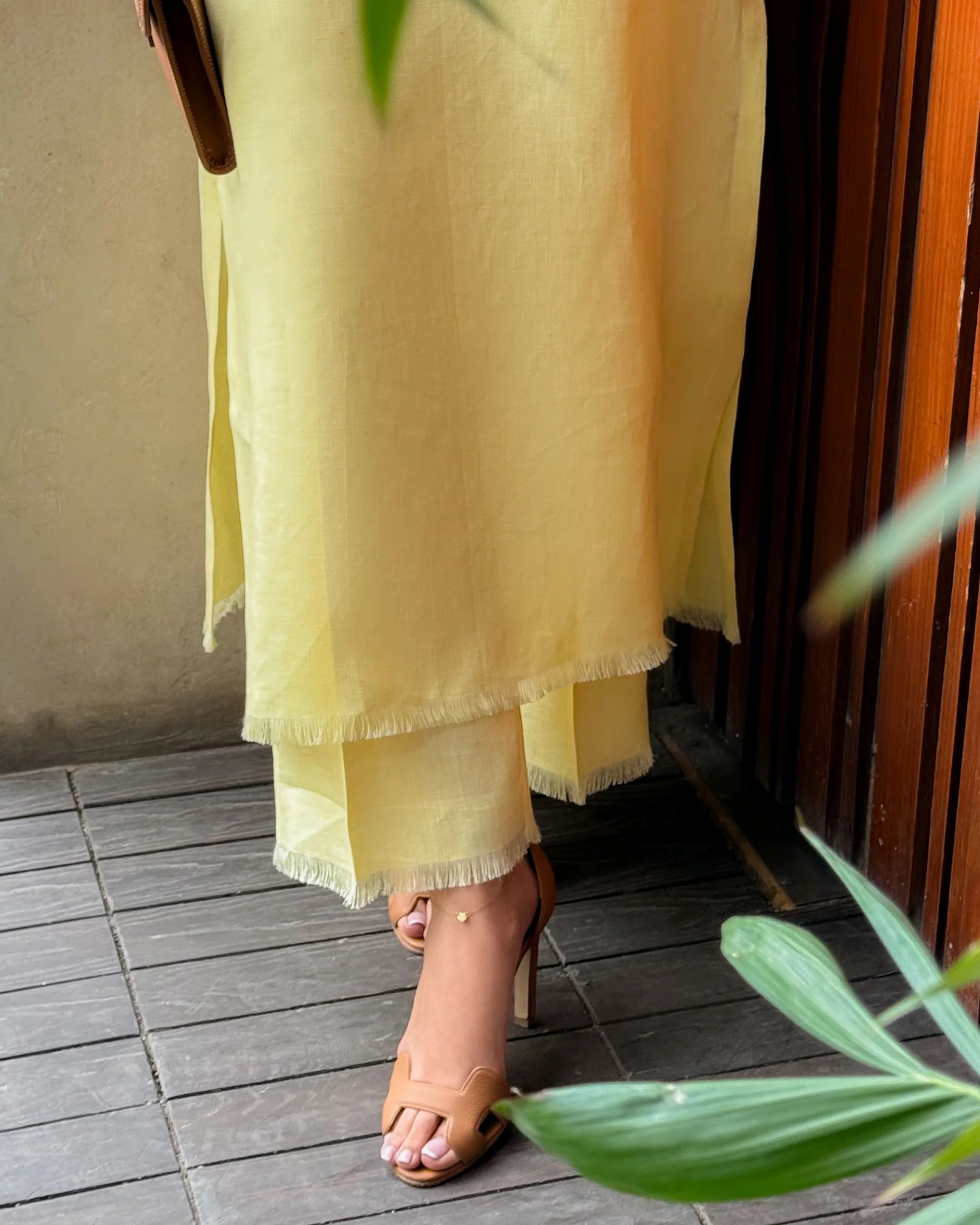 Light Yellow Linen Fringe Set - Image 4