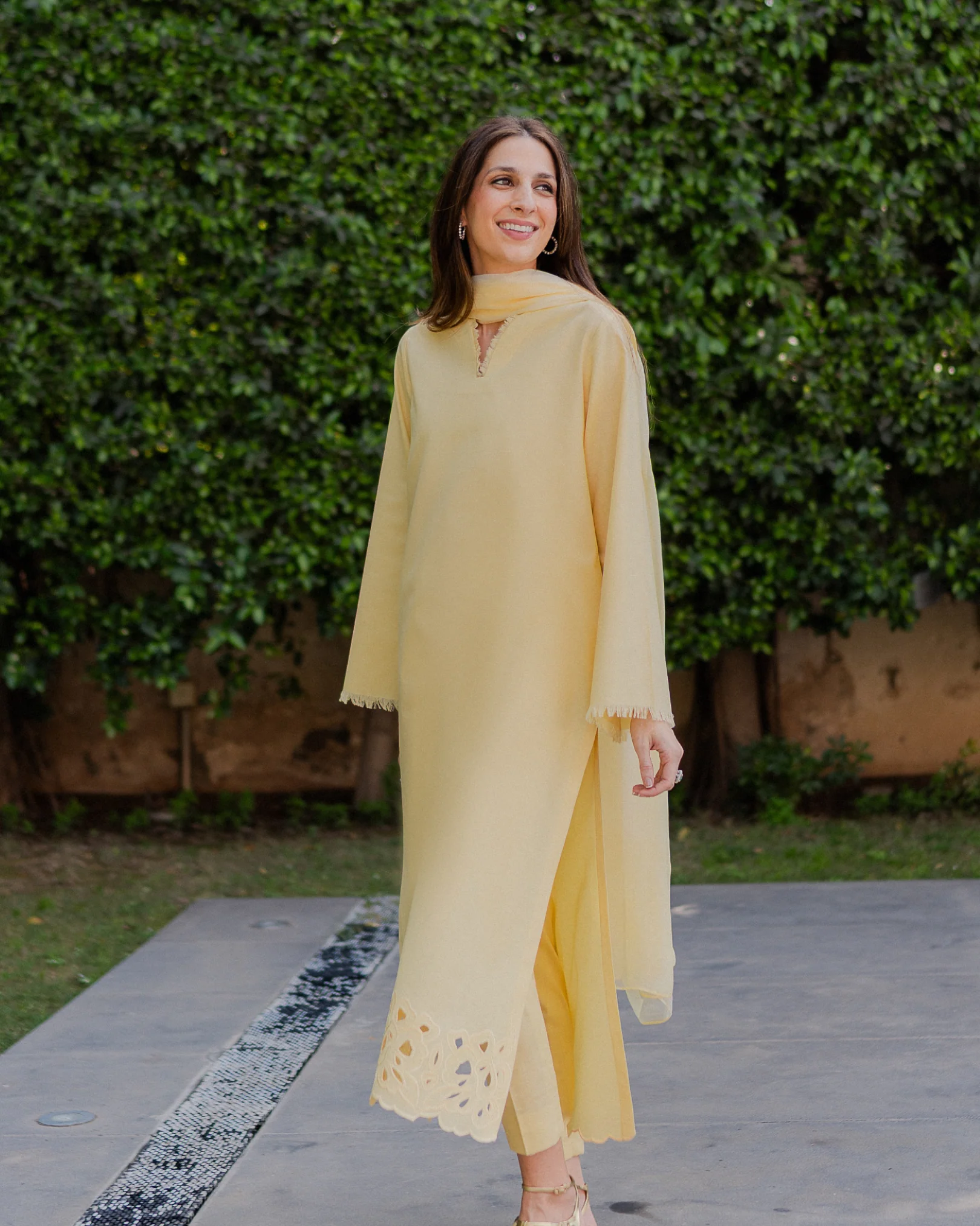 Light Yellow Peony Set - Image 10