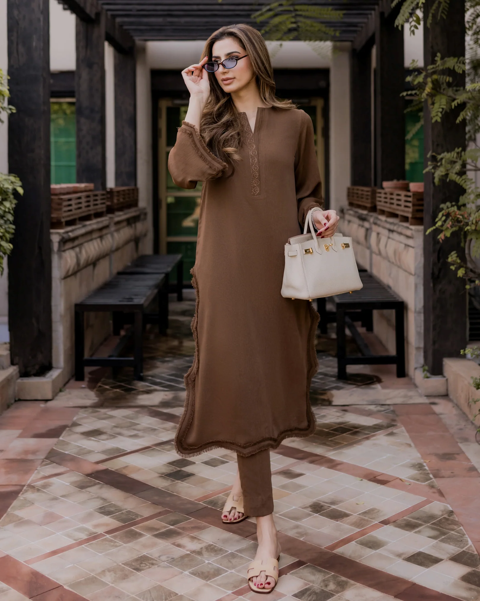 Mink Brown Thread Set - Image 3